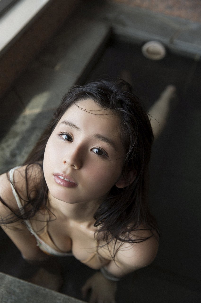 Romantic and effortlessly beautiful girl Rina Koike seductive in Fallen For You  in All Gravure set Fallen For You