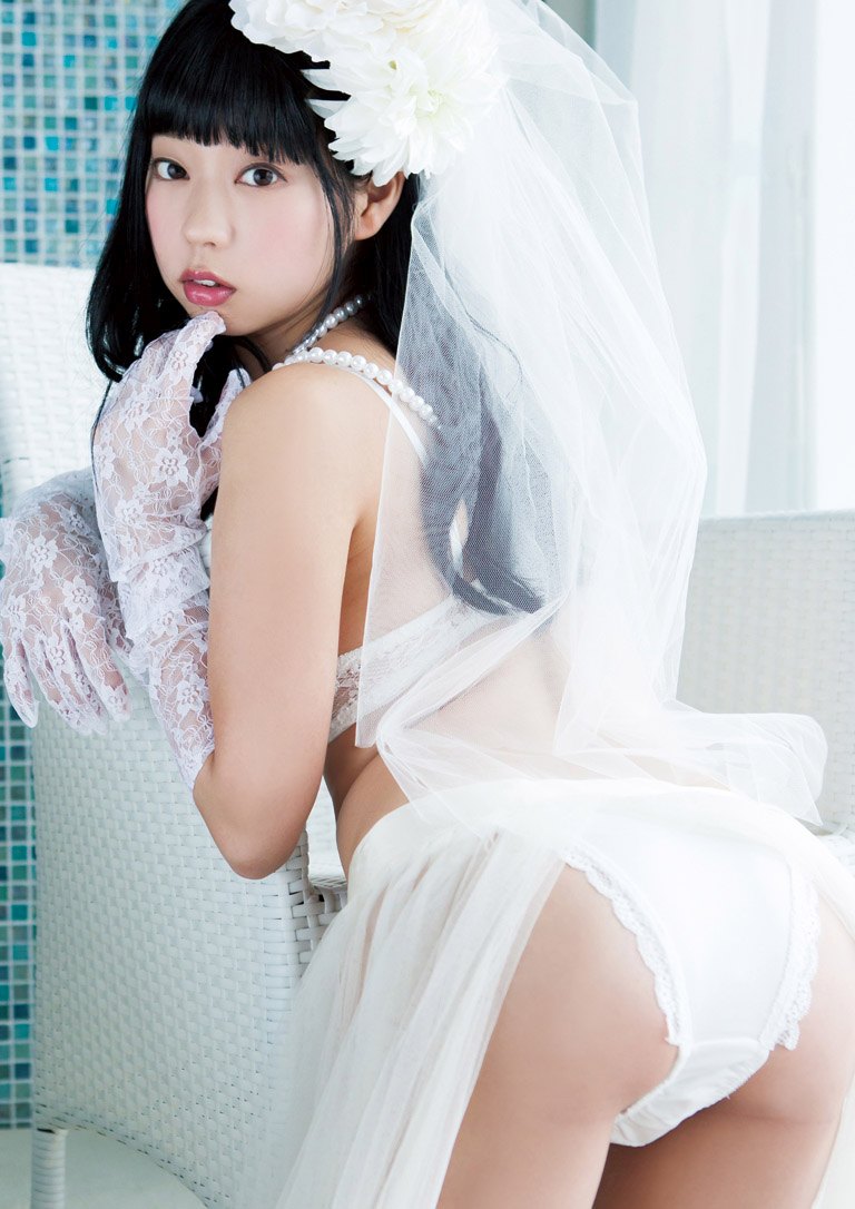 Beautiful charmer Hikaru Aoyama charming in Marry Me  in All Gravure set Marry Me