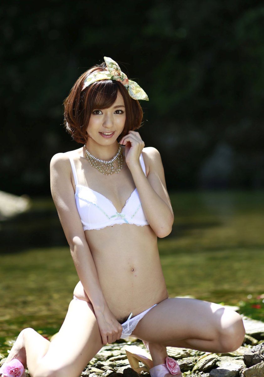 Cute doll babe Harei Ai delightfully poses in At The Pond  in All Gravure set At The Pond