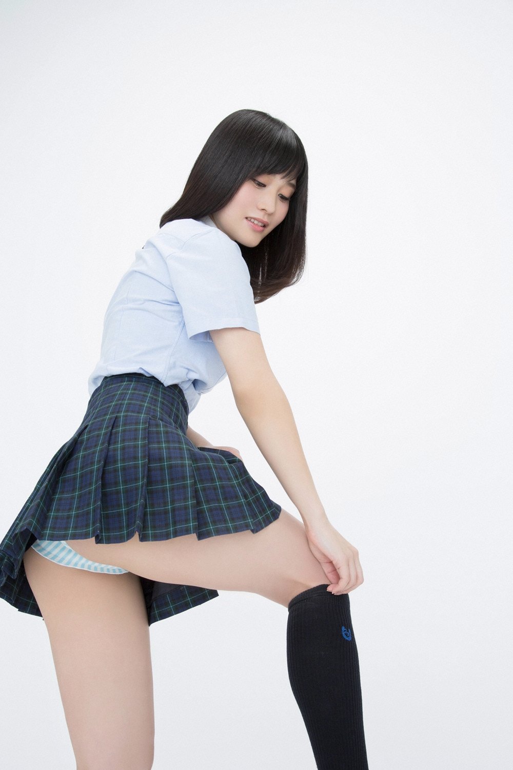 Daring and youthful allgravure model Rin Tachibana shows her attractive young body in Gentle Heart  in All Gravure set Gentle Heart