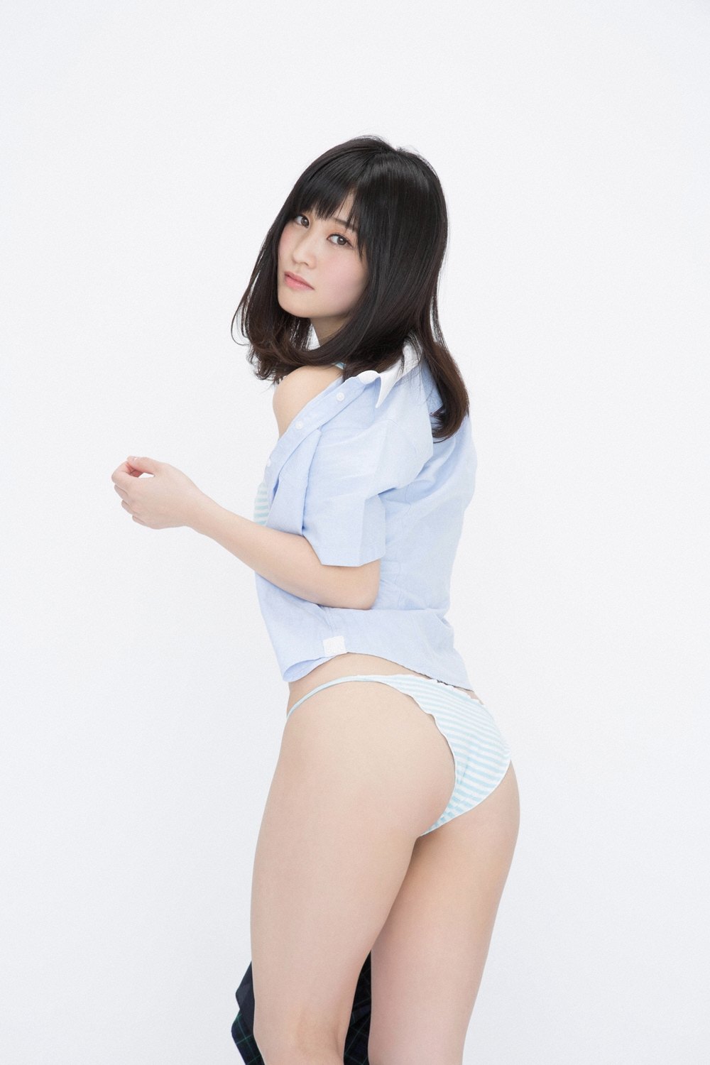 Daring and youthful allgravure model Rin Tachibana shows her attractive young body in Gentle Heart  in All Gravure set Gentle Heart