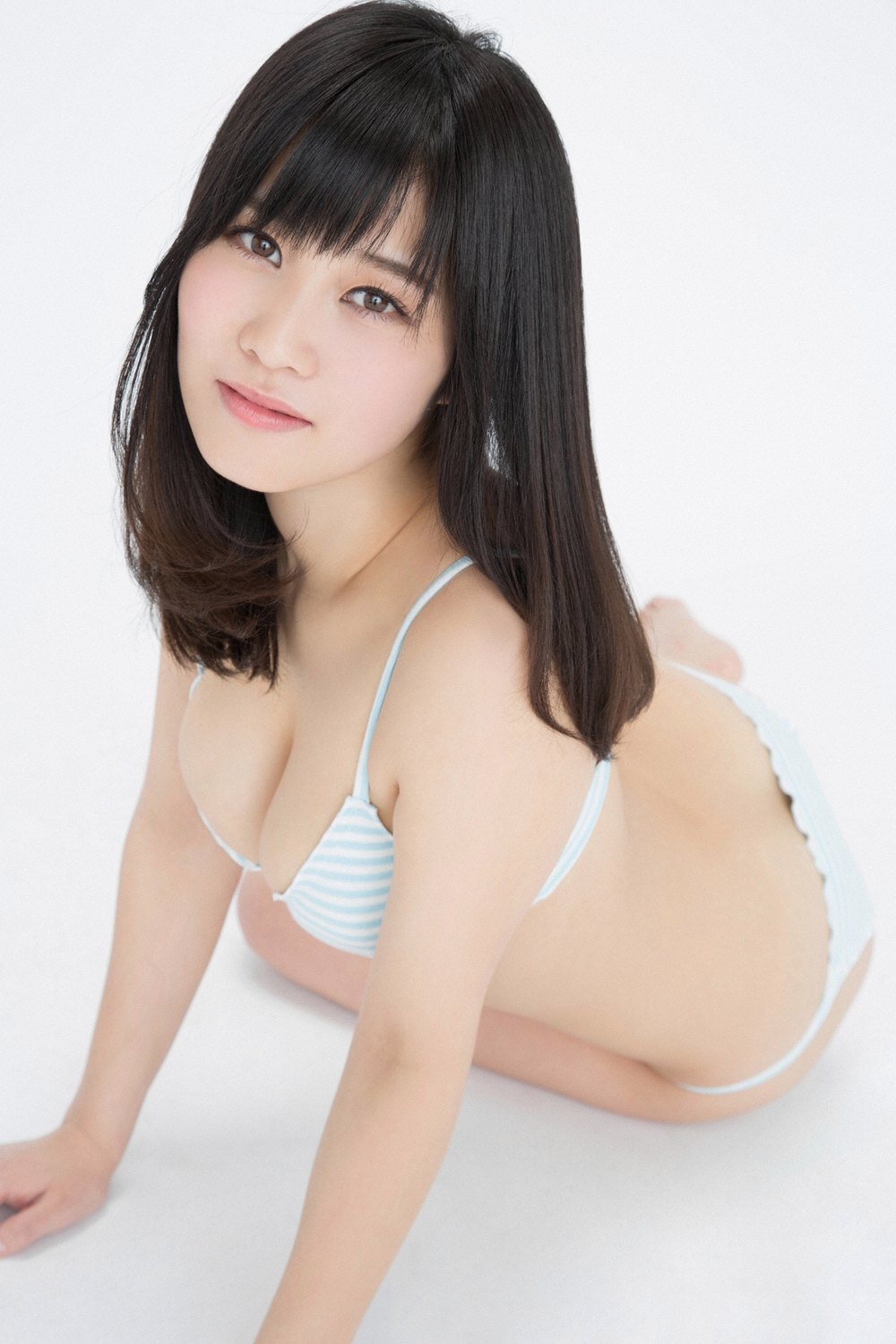 Daring and youthful allgravure model Rin Tachibana shows her attractive young body in Gentle Heart  in All Gravure set Gentle Heart