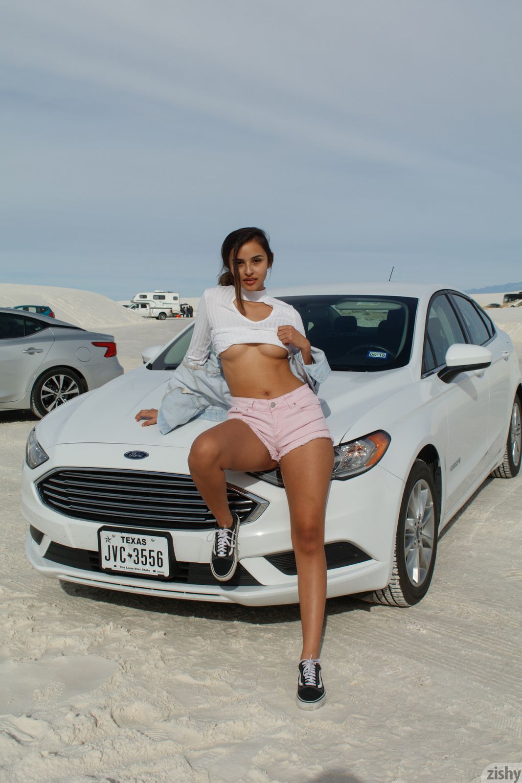 Babe with a gorgeous smile reveals her secret places outdoors in the desert  in Zishy set White Sands 1