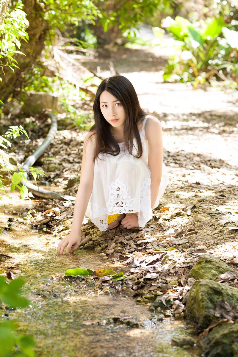 Blossoming young charmer You Kikkawa bares her smoking hot body in Neighbors Cutie  in All Gravure set Neighbors Cutie