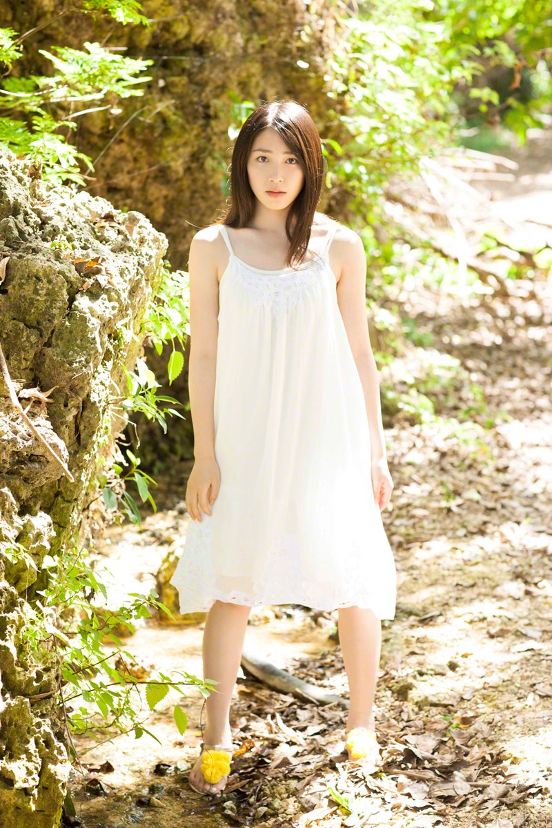 Blossoming young charmer You Kikkawa bares her smoking hot body in Neighbors Cutie  in All Gravure set Neighbors Cutie