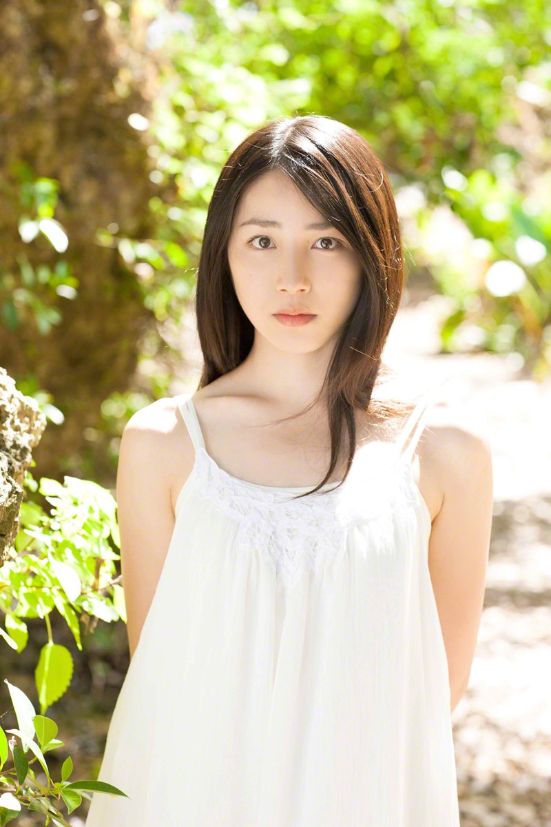 Blossoming young charmer You Kikkawa bares her smoking hot body in Neighbors Cutie  in All Gravure set Neighbors Cutie