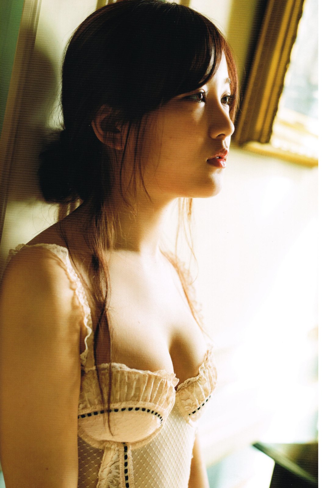 Bloomed charmer Misa Eto erotically poses in Storybook  in All Gravure set Storybook