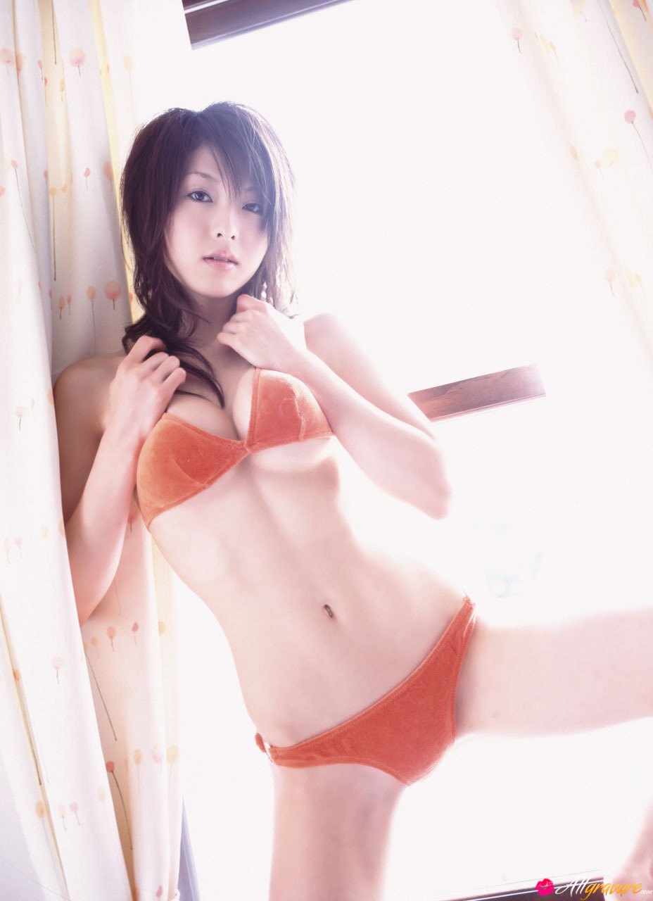 Gorgeous allgravure girl Rika Goto stuns everyone with her seductive body in Read Me  in All Gravure set Read Me