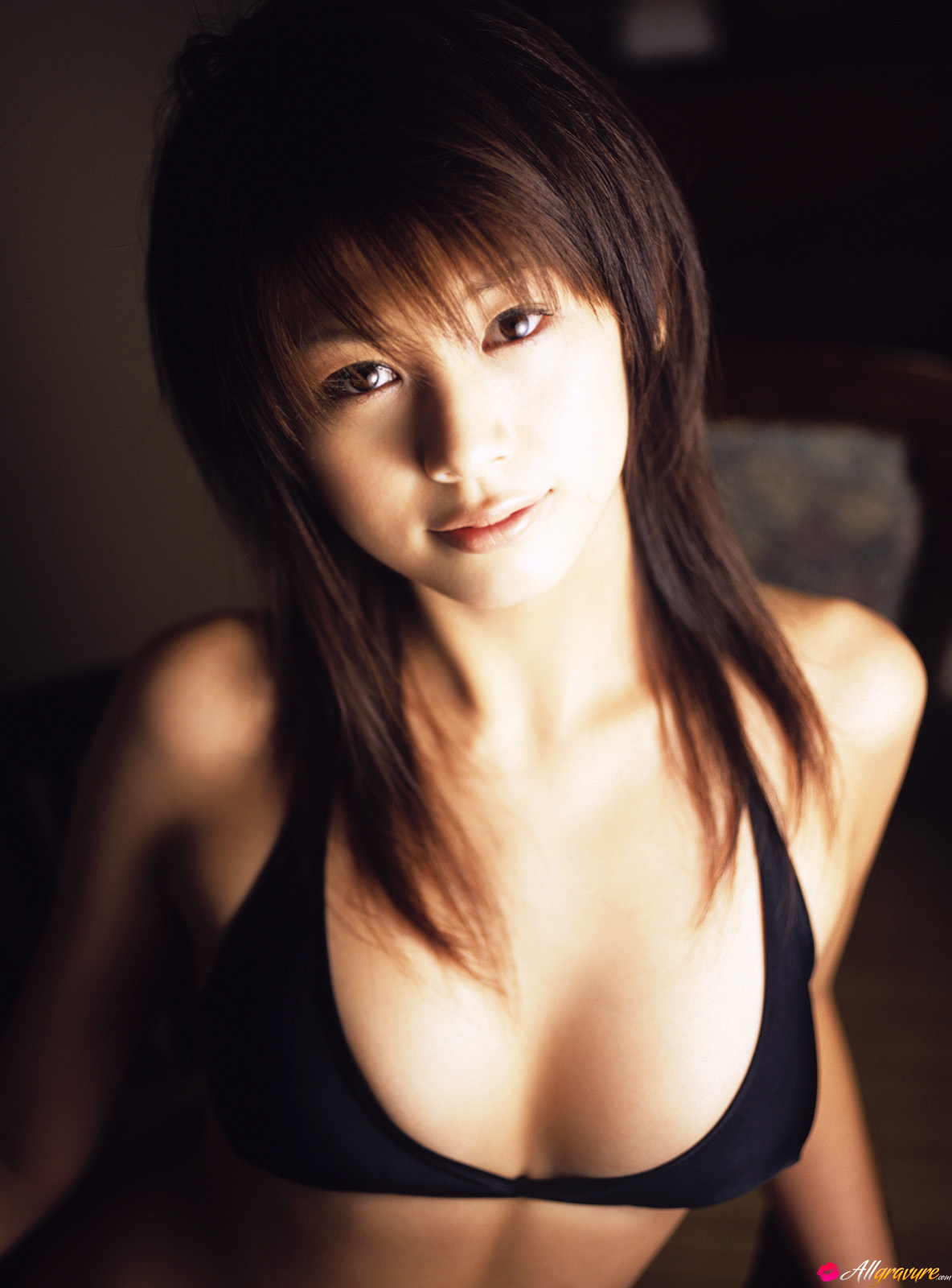 Blossoming young beauty Yuka Kosaka delightfully poses in Ny 19 6  in All Gravure set Ny 19 6