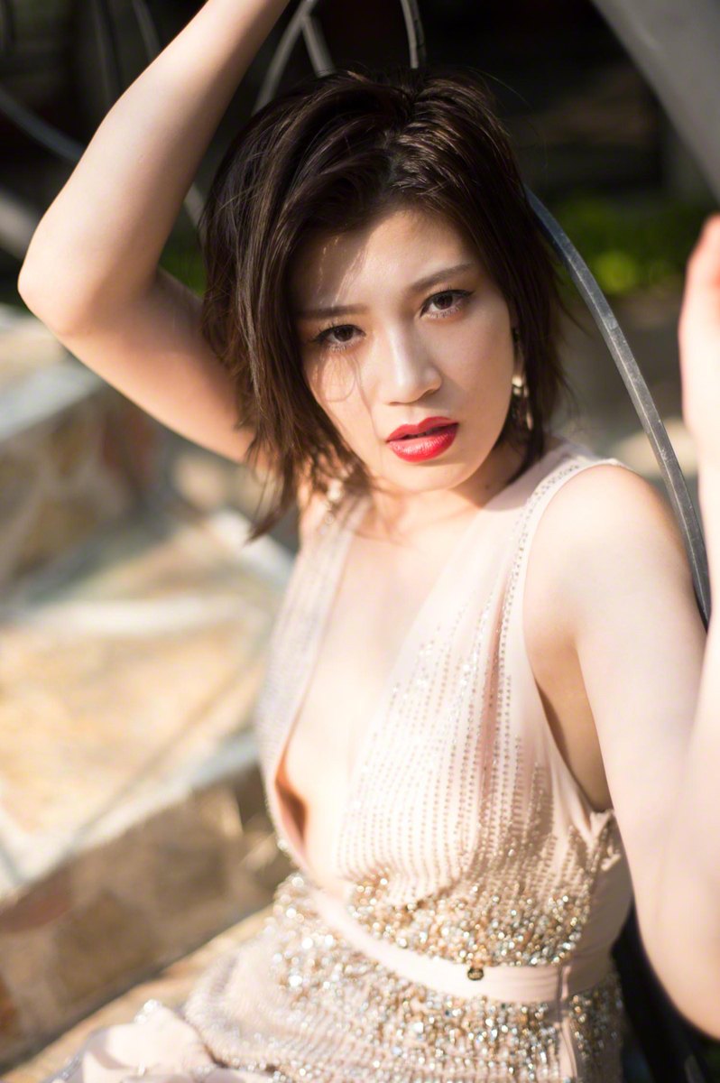 Fantastic damsel Tomomi Takano seductive in Tough Girl  in All Gravure set Tough Girl