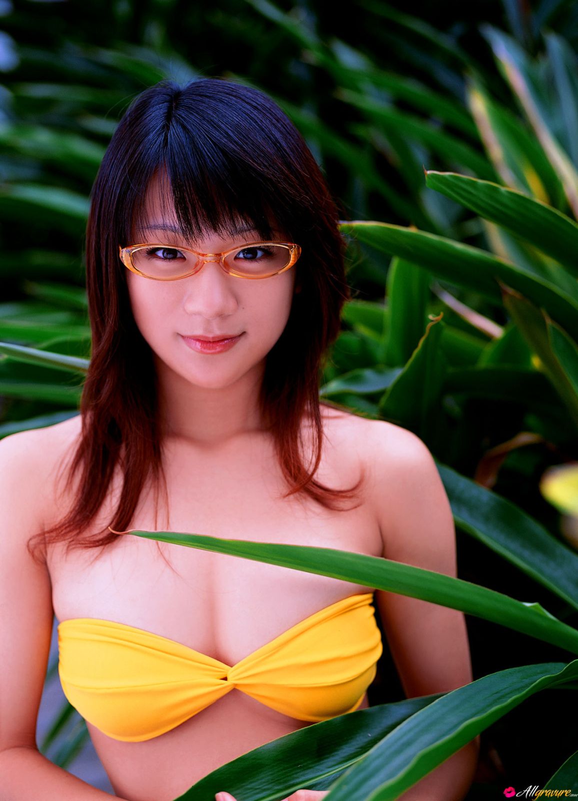 Fantastic vixen Ami Tokito delights us in Lovely Glasses  in All Gravure set Lovely Glasses