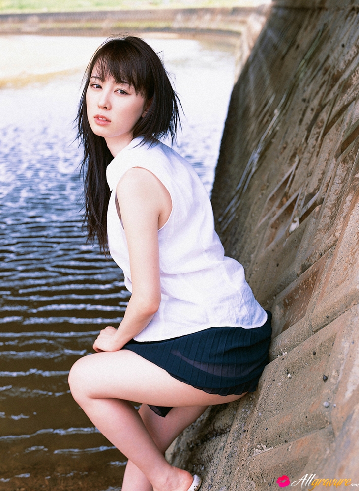 Amazing damsel Rina Akiyama gets nude and nasty in Deeply  in All Gravure set Deeply