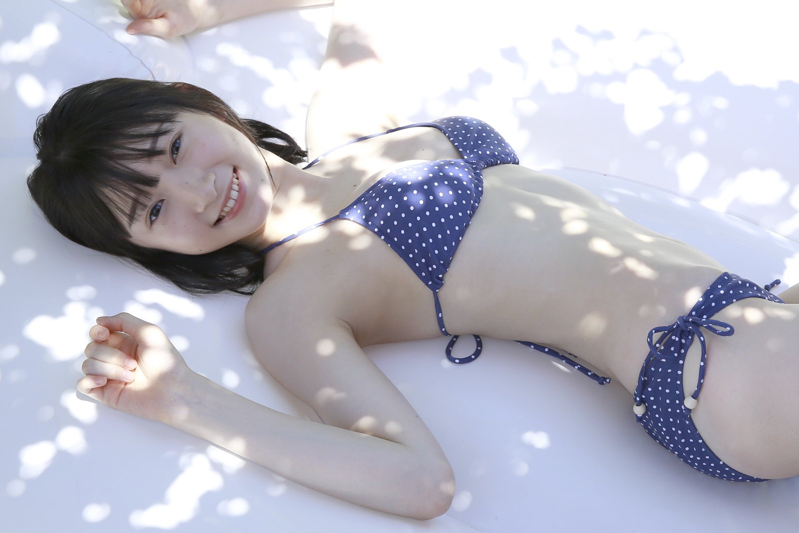 Perfectly Shaped vixen Karin Miyamoto shows her attractive young body in Summer Retreat  in All Gravure set Summer Retreat